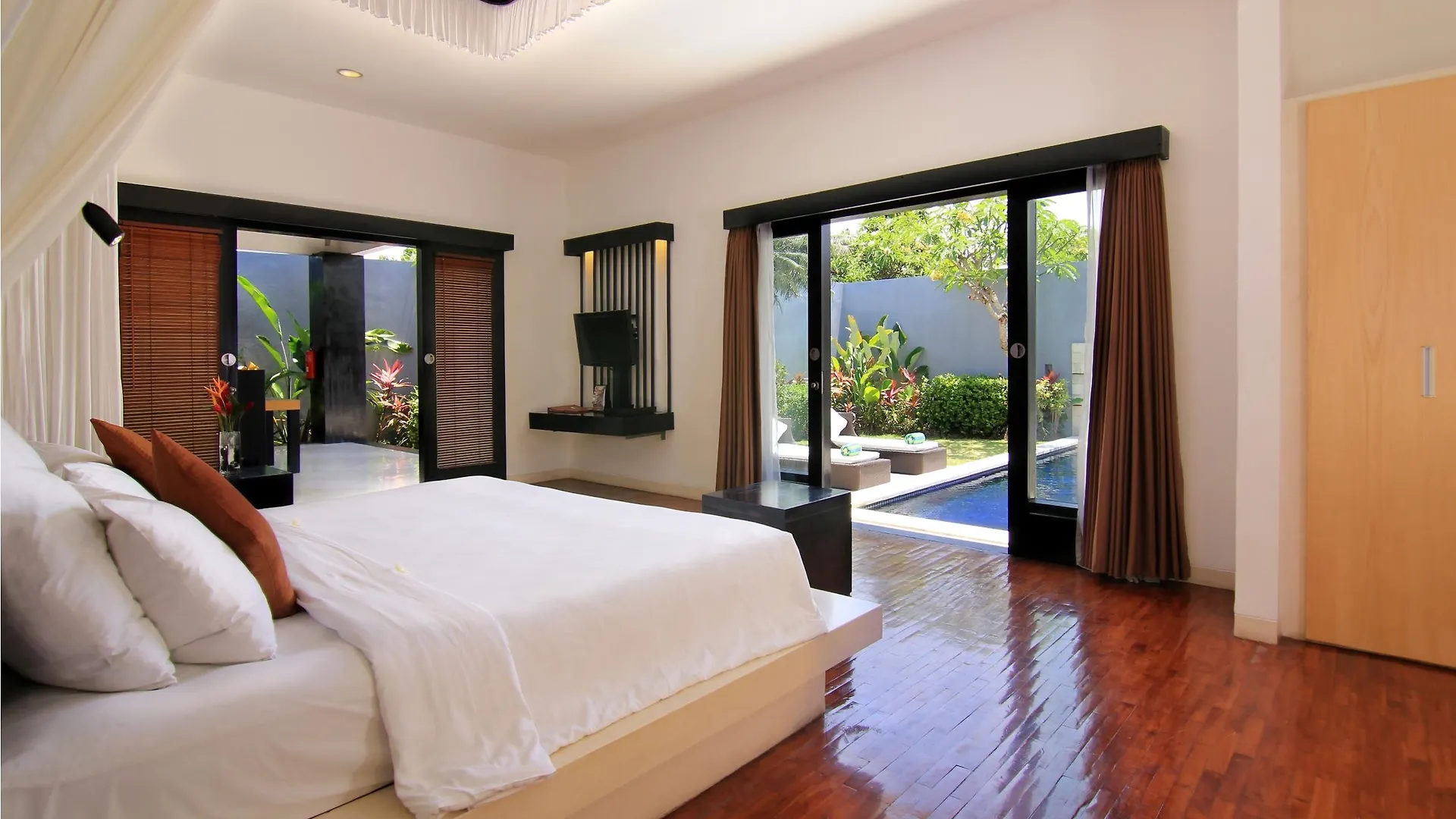 Villa Seminyak Estate & Spa - By Astadala